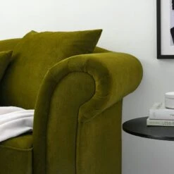 Canapé York (3 Places) 29 Canapé York (3 Places) -VIDAXL || Leitmotiv || Emma Soldes Magasin 1000031012 201127 16485100145 DETAILS P000000001000031012