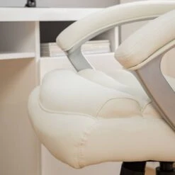 Fauteuil De Direction Hatley 31 Fauteuil De Direction Hatley -VIDAXL || Leitmotiv || Emma Soldes Magasin 1000035448 201012 11054000013 DETAILS P000000001000035448