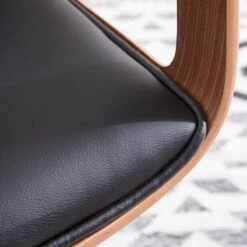 Chaise De Bureau Pivotante Kinnula 33 Chaise De Bureau Pivotante Kinnula -VIDAXL || Leitmotiv || Emma Soldes Magasin 1000176725 190614 12072200147 GALLERYIMAGES P000000001000176725