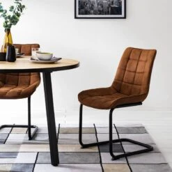 Chaise Cantilever Kemmel 17 Chaise Cantilever Kemmel -VIDAXL || Leitmotiv || Emma Soldes Magasin 1000179472 200122 12294800049 MOOD DETAILS P000000001000179472 mood