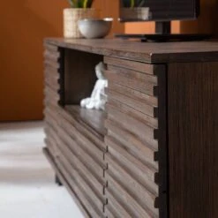 Meuble TV Kirley 31 Meuble TV Kirley -VIDAXL || Leitmotiv || Emma Soldes Magasin 1000218058 210420 14133400003 DETAILS P000000001000218058