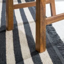 Chaise Jegun (lot De 2) -VIDAXL || Leitmotiv || Emma Soldes Magasin 1000246831 221213 022 MOOD DETAILS P000000001000246831 mood