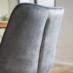 Chaises Capitonnées Vinni I (lot De 2) -VIDAXL || Leitmotiv || Emma Soldes Magasin 1000274877 220517 040 DETAILS P000000001000274877