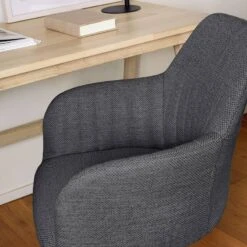 Chaise De Bureau Madina 24 Chaise De Bureau Madina -VIDAXL || Leitmotiv || Emma Soldes Magasin 1000274889 210623 13374300029 MOOD DETAILS P000000001000274889 mood