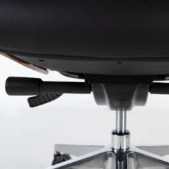 Chaise De Bureau Weld 31 Chaise De Bureau Weld -VIDAXL || Leitmotiv || Emma Soldes Magasin 1000310647 220826 040 DETAILS P000000001000310647