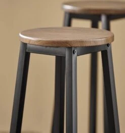 Table + 4 X Tabourets De Bar OGT22-SCH -VIDAXL || Leitmotiv || Emma Soldes Magasin ae50c77ac6914e769fc35847428b4b4f