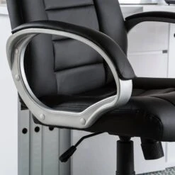 Fauteuil De Direction Steve II -VIDAXL || Leitmotiv || Emma Soldes Magasin chefsessel steve ii kunstleder schwarz 3374905