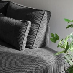 Canapé D'angle Coolock -VIDAXL || Leitmotiv || Emma Soldes Magasin ecksofa coolock cord ottomane davorstehend rechts dunkelgrau 5063904