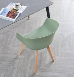 Lot De 4 Chaises ALBORG 37 Lot De 4 Chaises ALBORG -VIDAXL || Leitmotiv || Emma Soldes Magasin ee08ed623e2943e8992bc318b1a6887d