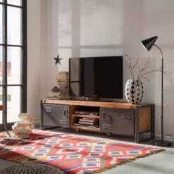 Meuble TV MANCHESTER 2 Rangements Milieu -VIDAXL || Leitmotiv || Emma Soldes Magasin lowboard manchester ii akazie massiv metall 4882932